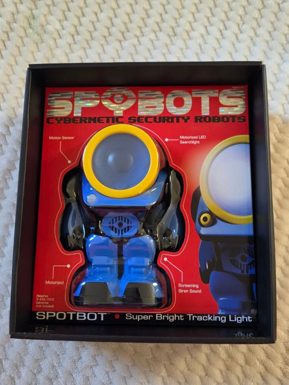 Spybots Spotbot Cybernetic Security Robot NEW Motion Sensor LED Searchlight